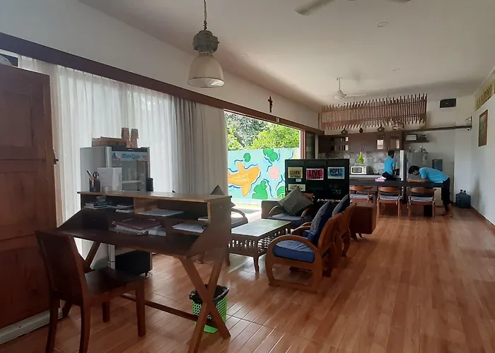 Hostal Ozora Tiying Tutul (adults Only)